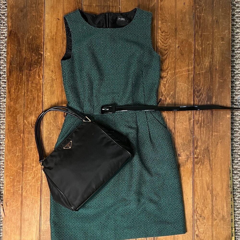 Hallhuber dress executive office sleeveless fitted green shift dress midi